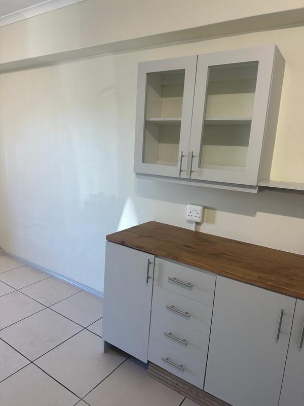 To Let 1 Bedroom Property for Rent in Fish Hoek Western Cape